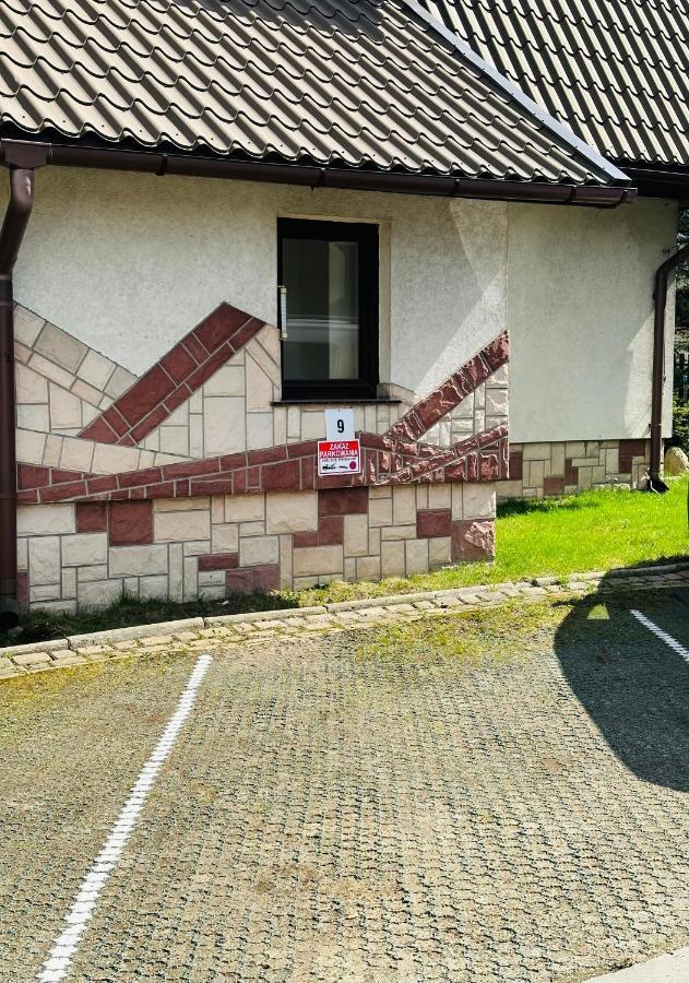 ザコパネSwarny Zakatekアパートメント エクステリア 写真